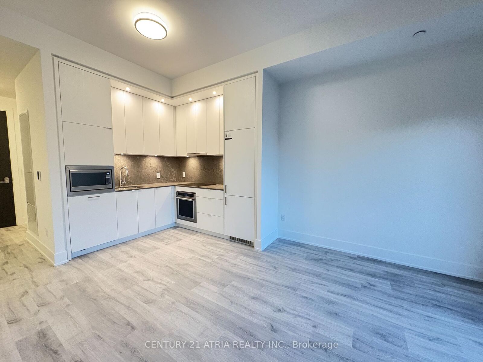 Property Photo:  259 The Kingsway N/A Mz06  ON M9A 3T6 