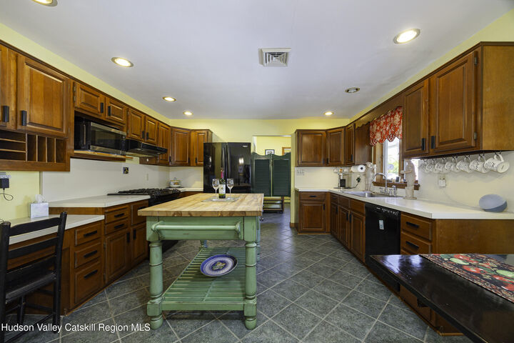 Property Photo: 3 Meadow NY 12477