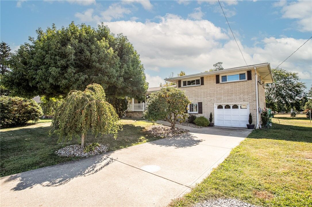 Property Photo:  1805 W Loucks Ext  PA 15683 