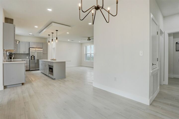 Property Photo:  4300 Mansfield Dam Road 1421 / 1431  TX 78734 