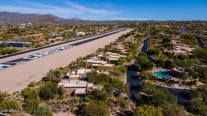 Property Photo:  8502 E Cave Creek Road 10  AZ 85377 