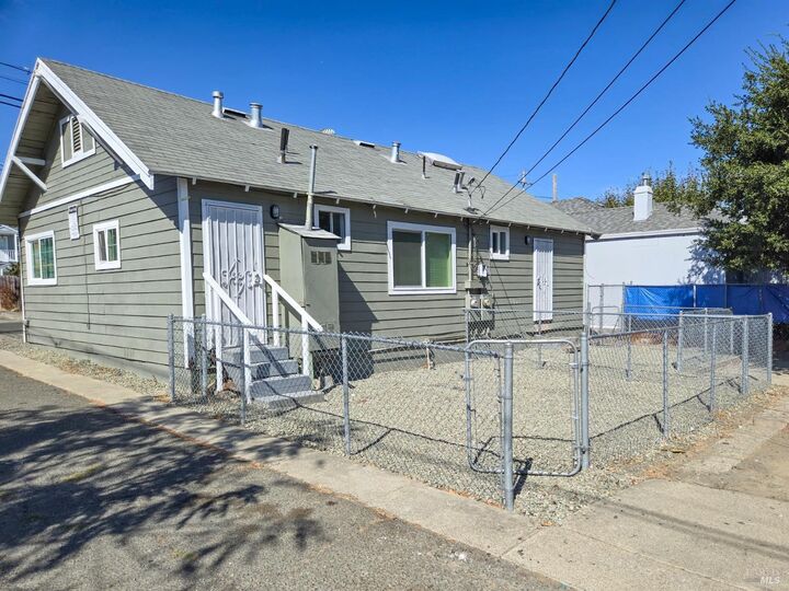 Property Photo:  1920 1922 Marin Street  CA 94590 