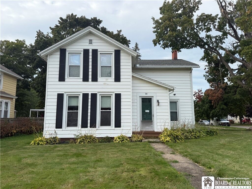 Property Photo: 88 W 4th Street NY 14048