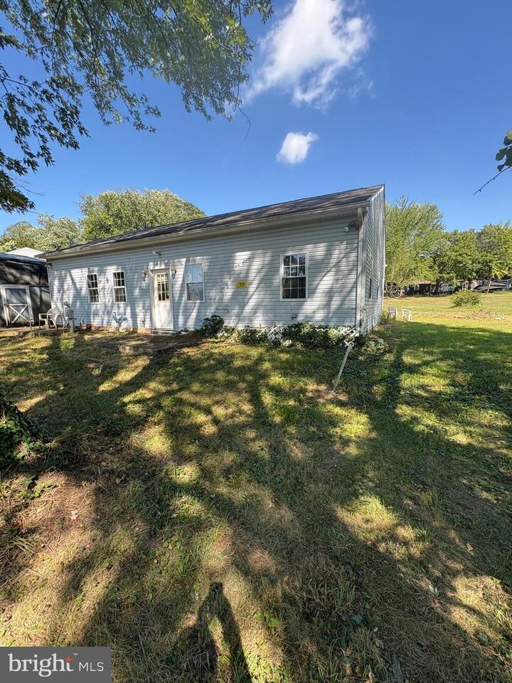 323 Comanche Drive  Earleville MD 21919 photo