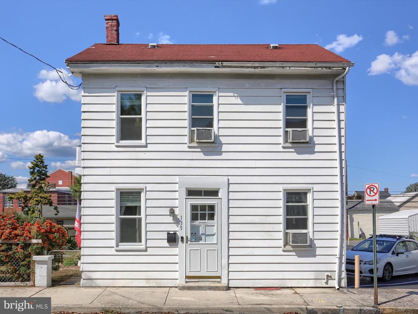 Property Photo: 135 E Locust Street PA 17055