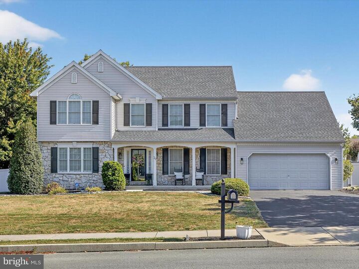39 Sarah Lane  Mount Joy PA 17552 photo