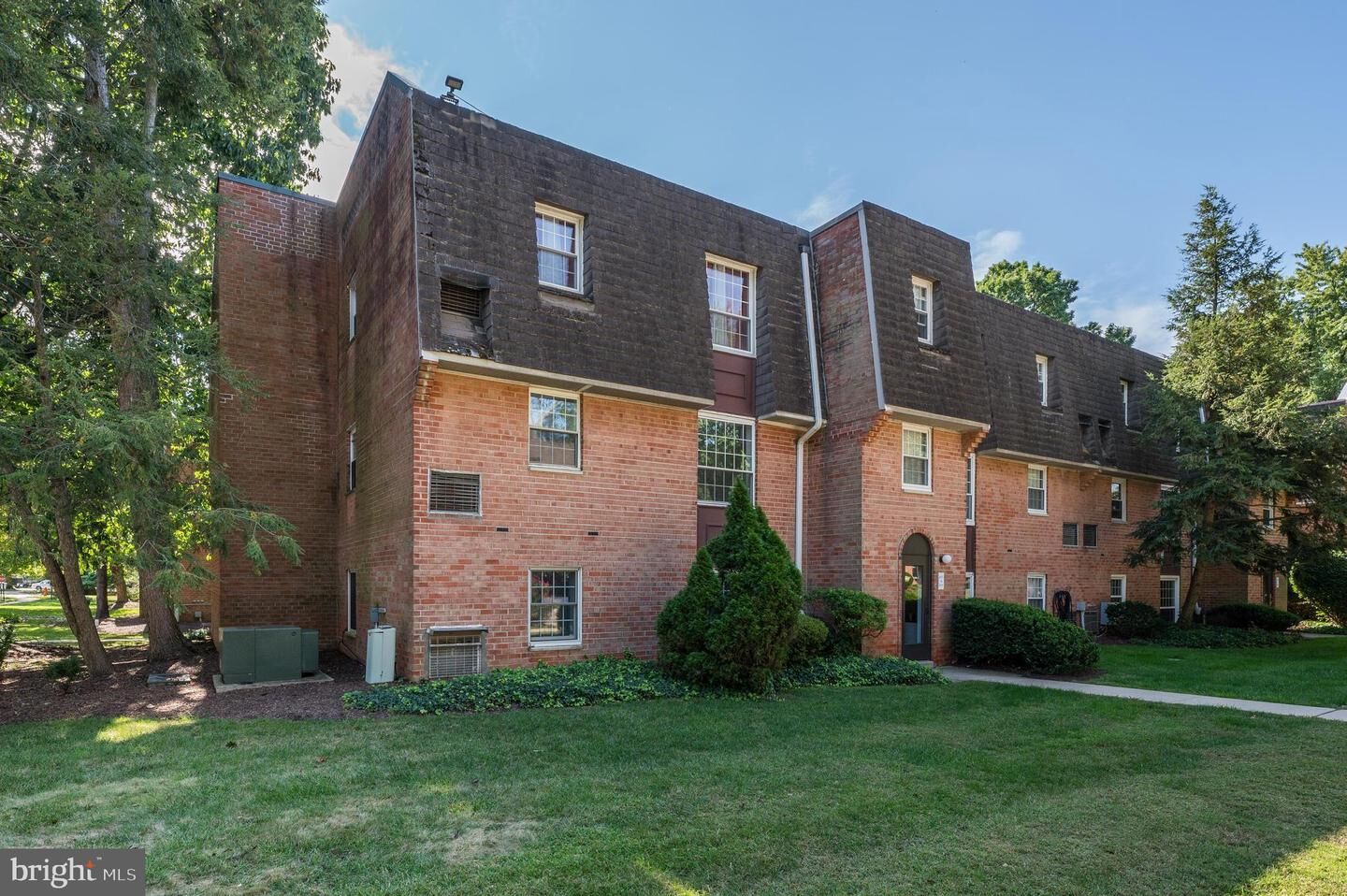 Property Photo: 4000 Gypsy Lane 229 PA 19144
