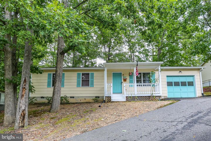 Property Photo:  6317 Plantation Forest Drive  VA 22553 
