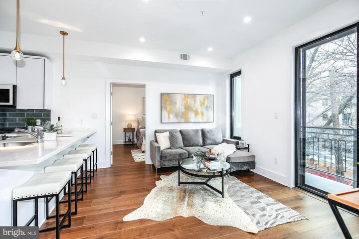 Property Photo: 1002 Rhode Island Avenue NE 3 DC 20018