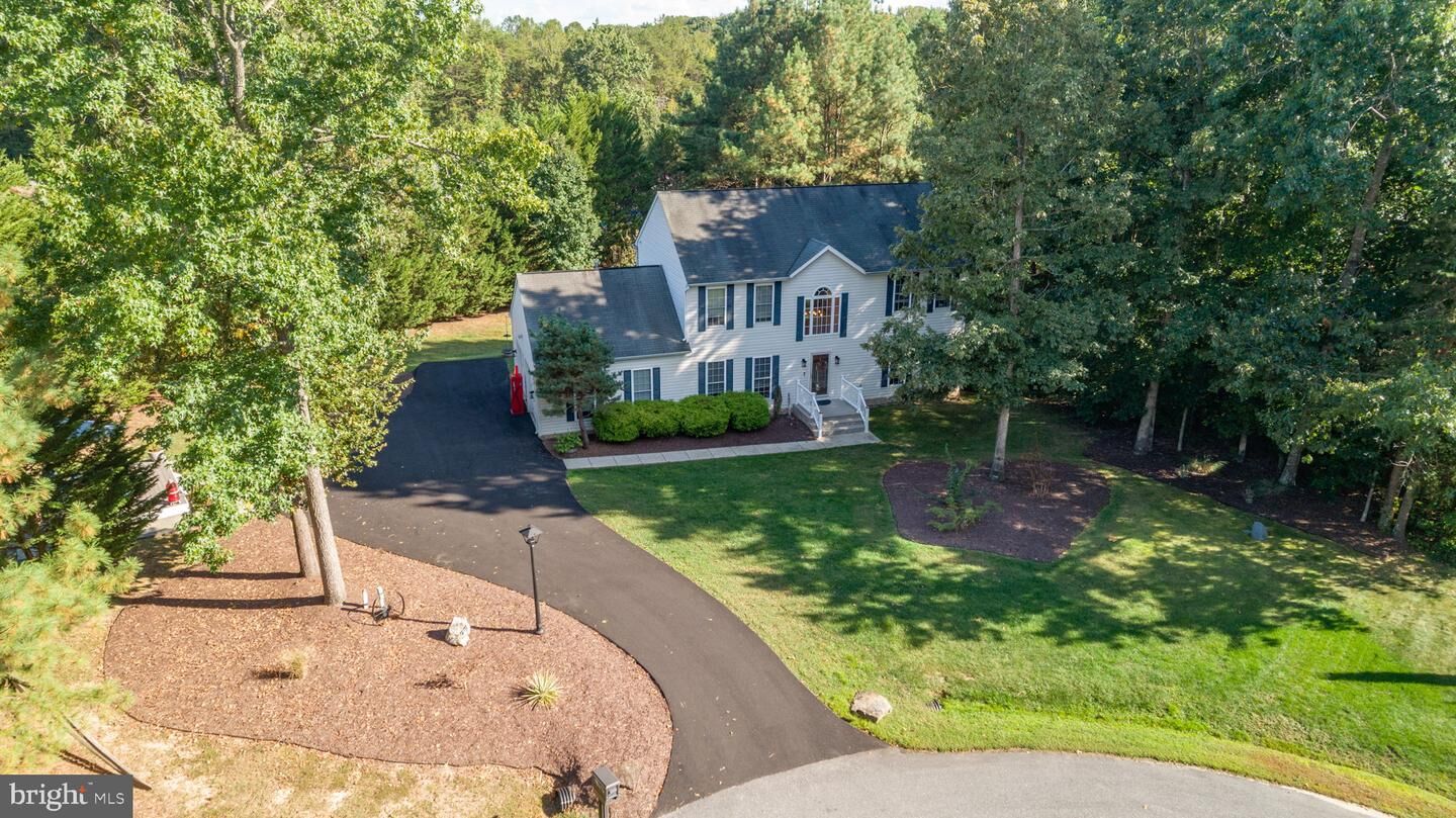 Property Photo:  4318 Bridlepath Court  VA 22408 