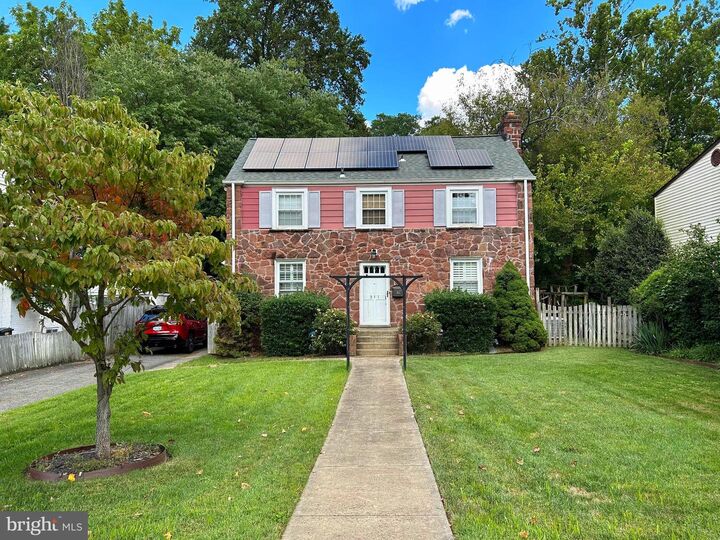 911 Hillwood Avenue  Falls Church VA 22042 photo