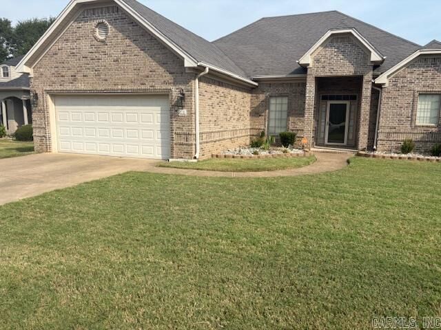 Property Photo: 66 Woodridge Dr AR 72204