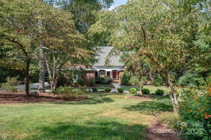 Property Photo:  675 Heather Drive  NC 28092 