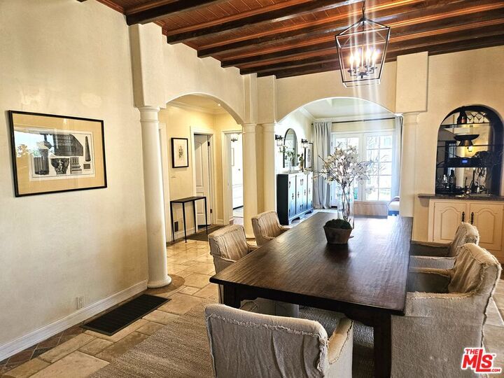 Property Photo:  424 N Arden Blvd  CA 90004 