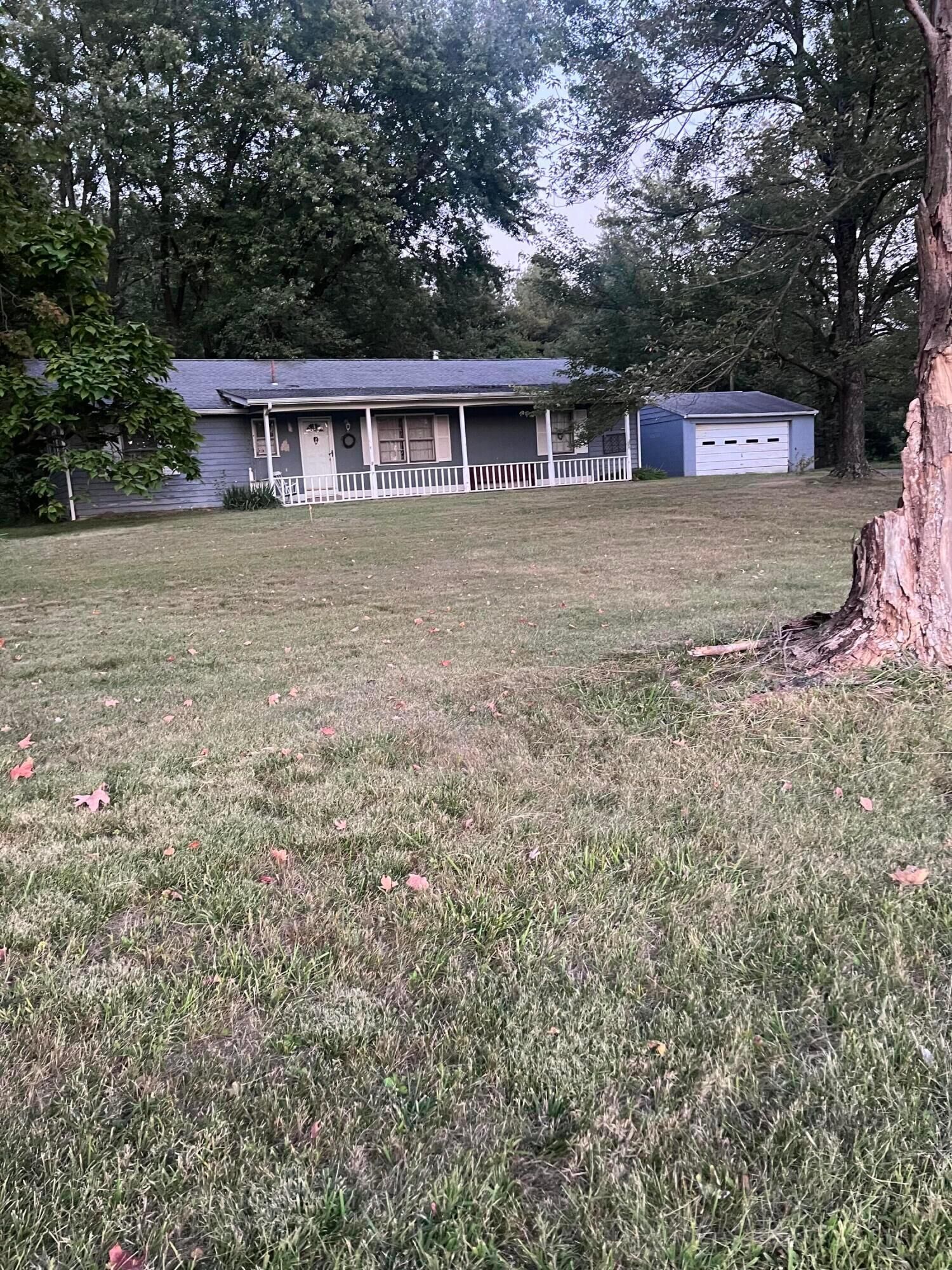Property Photo: 10475 Hazelton Etna SW Road OH 43062