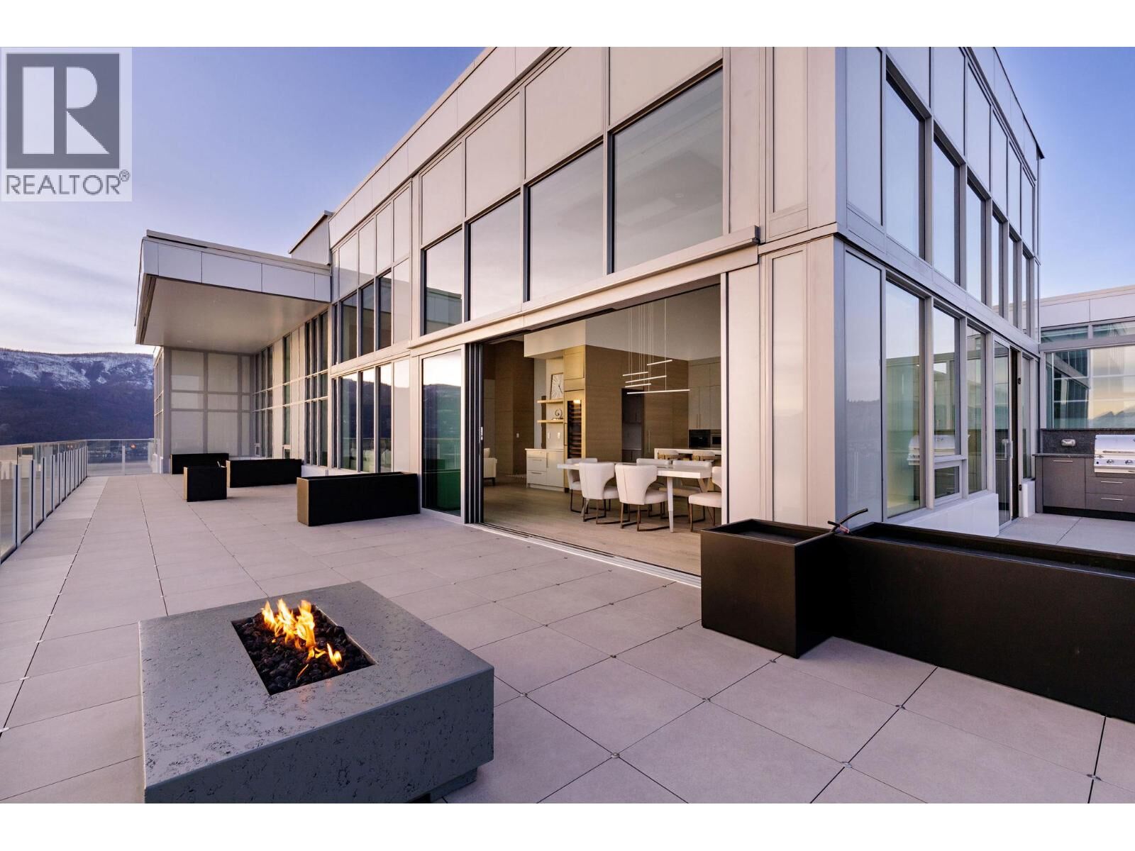 Property Photo:  1181 Sunset Drive 2901  BC V1Y 0J4 