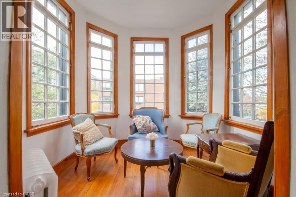 Photo de la propriété:  183 James Street South 3  ON L8P 3A8