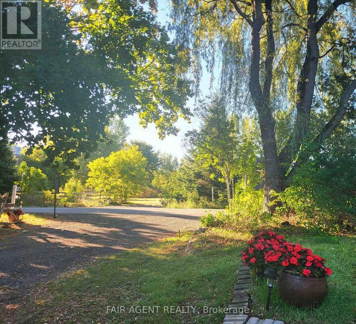 Property Photo:  591 Concession 4 Road  ON K0B 1L0 