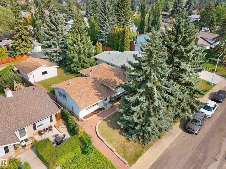Property Photo:  14324 49 Avenue NW  AB T6H 0H8 