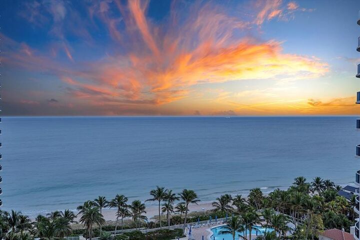 Property Photo:  3100 N Ocean Blvd 1501  FL 33308 