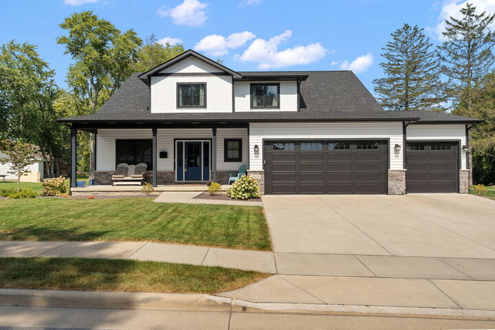512 W Joliet Street  Crown Point IN 46307 photo