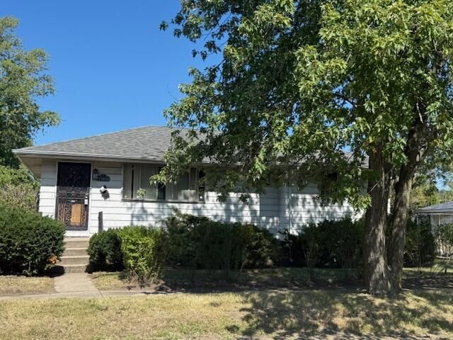 Property Photo:  1985 M L King Drive  IN 46407 