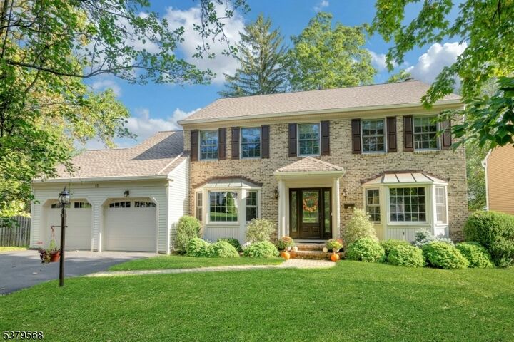 Property Photo:  15 Maple St  NJ 07928 