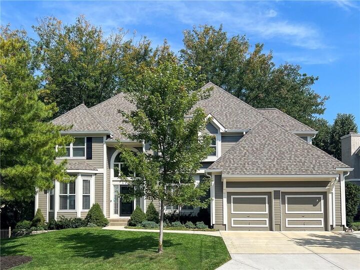 5204 W 128th Street  Leawood KS 66209 photo
