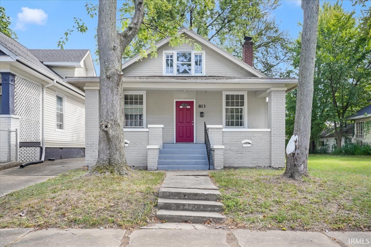 Property Photo: 813 Jefferson Avenue IN 47713