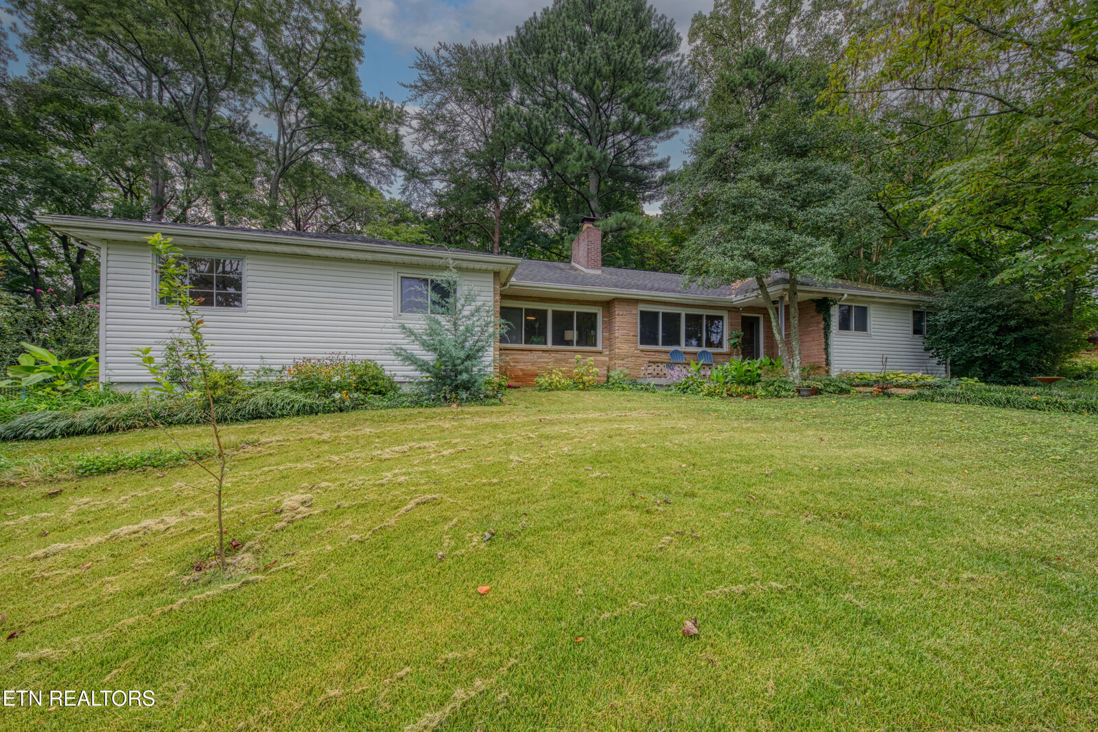 Property Photo:  1108 Sharon Rd  TN 37919 