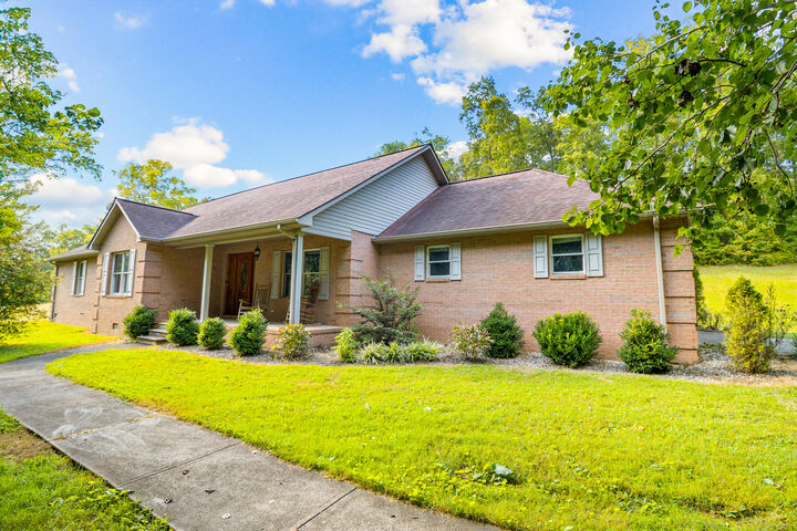 Property Photo: 120 Doshia Drive KY 40741