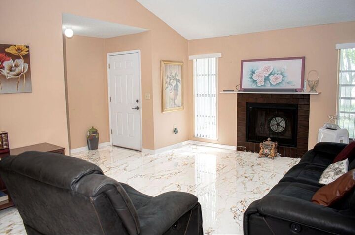 Property Photo:  7410 Orange Crest Circle  FL 33810 