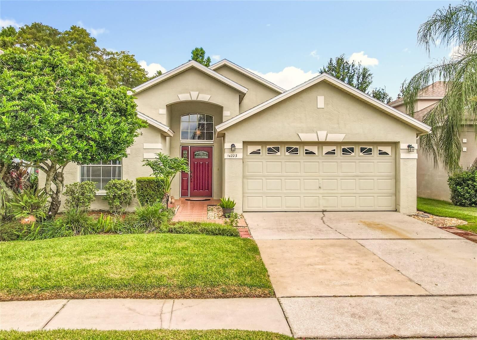 Property Photo:  14223 Portrush Drive  FL 32828 