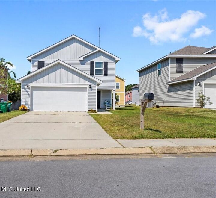 2125 Magazine Street  Ocean Springs MS 39564 photo