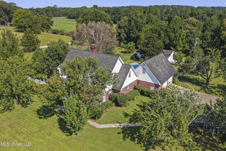 Property Photo:  147 Blue Springs Road  MS 39452 