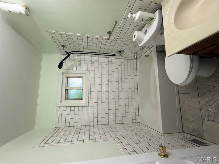Property Photo: 10655 Glen Garry Road MO 63137