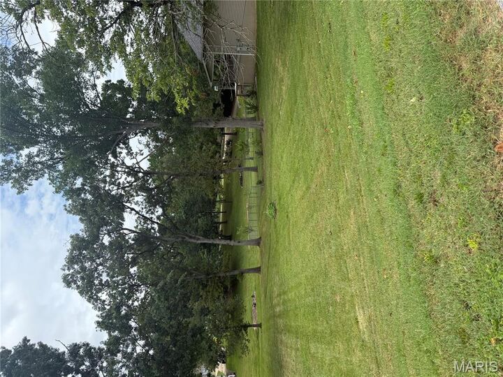 Property Photo: 1618 N 6th Street MO 63020