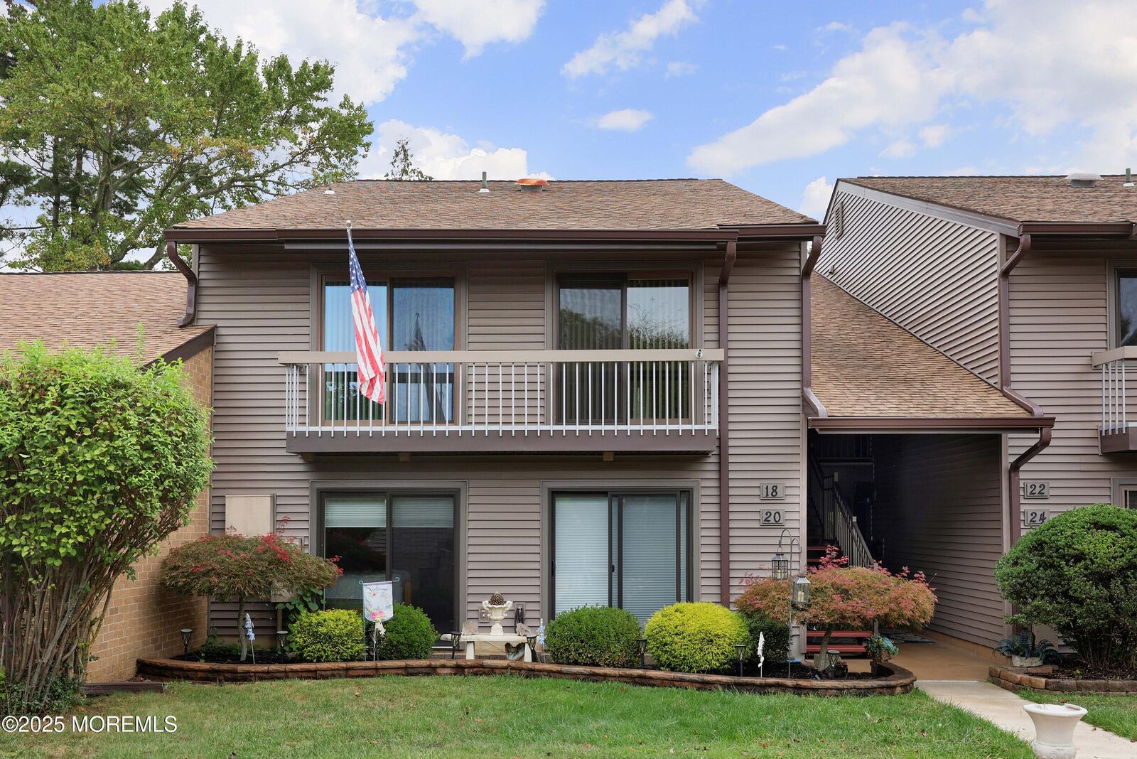 Property Photo:  18 Claremont Court  NJ 07701 