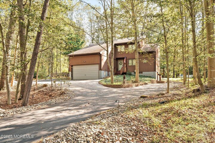 Property Photo:  619 Hanover Drive  NJ 08562 