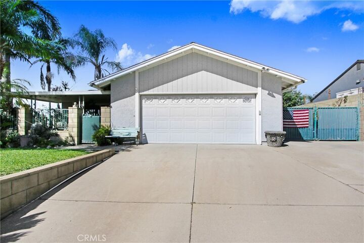 Property Photo:  1546 E Redwood Avenue  CA 91762 