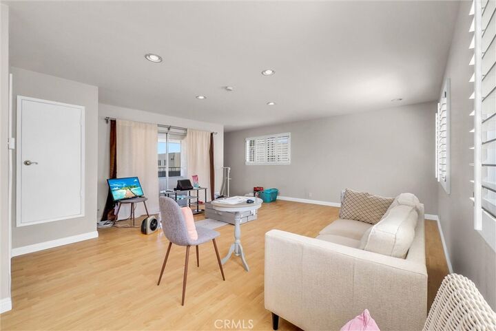 Property Photo:  5841 Laguna Way  CA 90630 