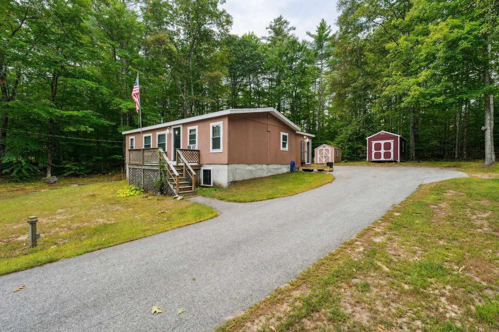 Property Photo:  569 East Shore Drive  ME 04001 