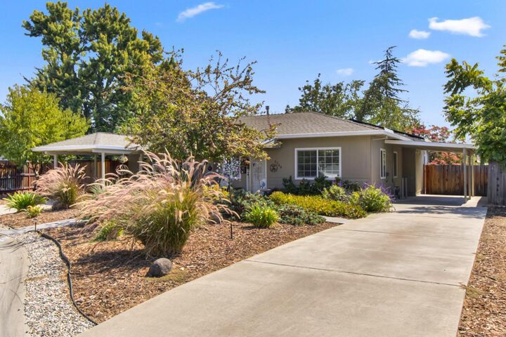 Property Photo:  2248 Shaw Street  CA 95821 