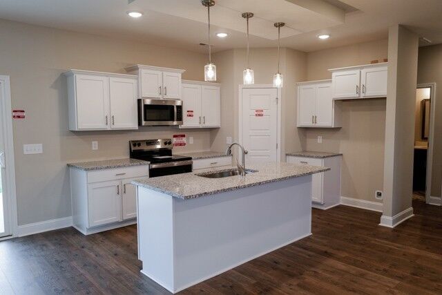 Property Photo:  15 Miller Farm  TN 37043 