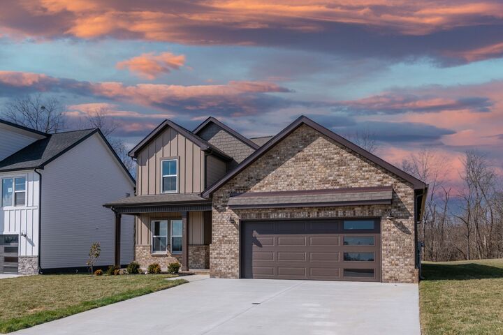 Property Photo:  8 Miller Farm  TN 37043 