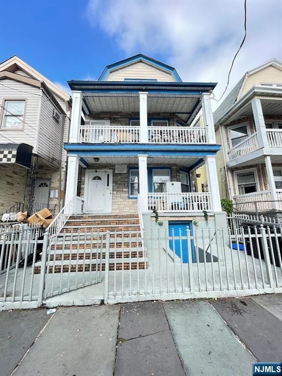 Property Photo: 564 Broadway NJ 07104