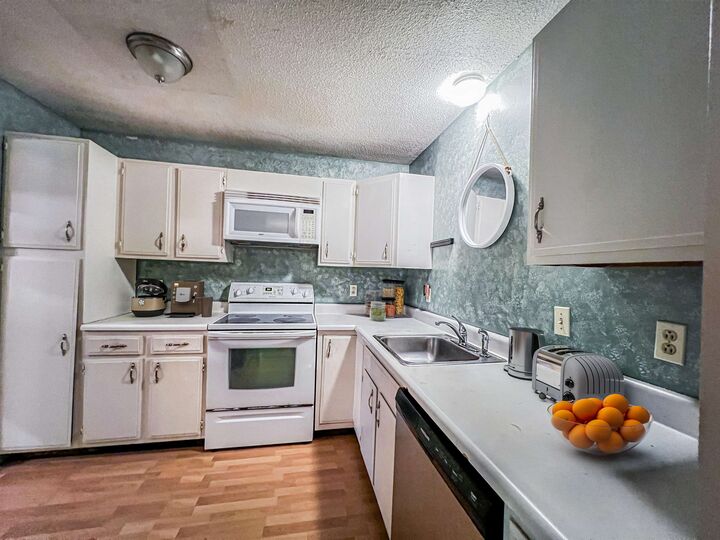 Property Photo:  85 Bayberry Lane  VT 05403 