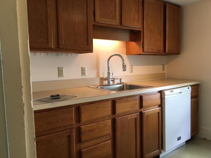 Property Photo:  10 1/2 Jefferson Street  NH 03301 