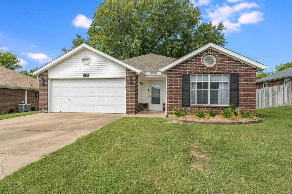 Property Photo:  1155 S Jasmine Lane  AR 72704 