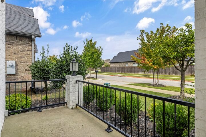 Property Photo: 2603 Hampton Avenue AR 72713